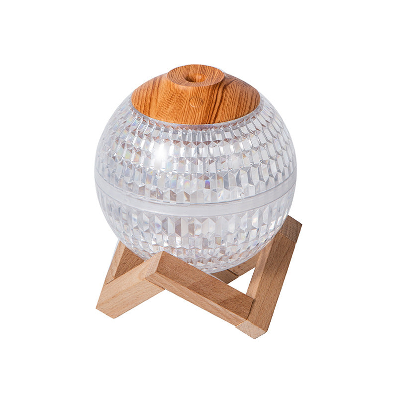 Crystal ball shaped humidifier