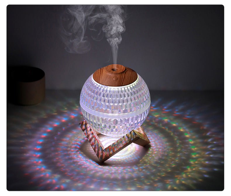 Crystal ball shaped humidifier