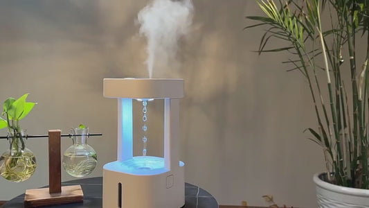 Anti-gravity visual humidifier